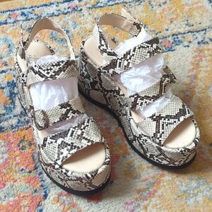 Free People Chelsea Embossed Snake Print Strappy Platform Sandals Beige Black 38